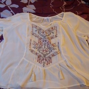 Size 3 shirt from maurices